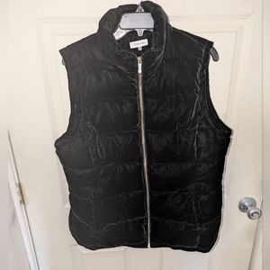 Calvin Klein Women's Black Velvet Puffer Vest